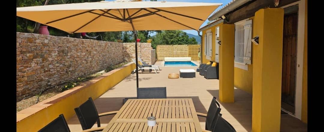 Magnifique Villa Avec Piscine, Sauna Et Hammam La Crau Exterior foto