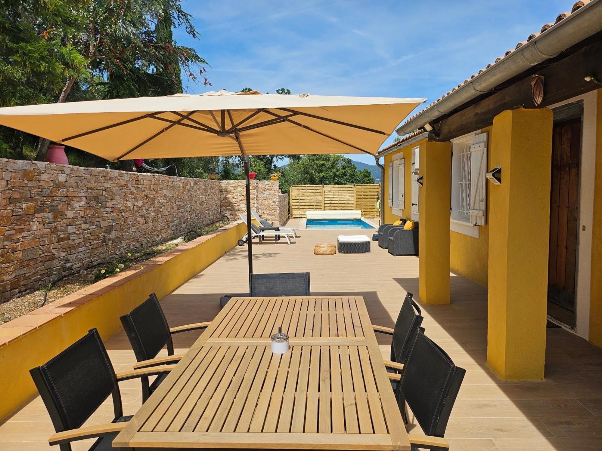 Magnifique Villa Avec Piscine, Sauna Et Hammam La Crau Exterior foto